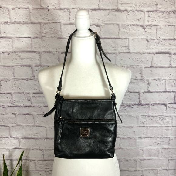 Dooney & Bourke Handbags - Vintage y2k Dooney & Bourke shoulder bag